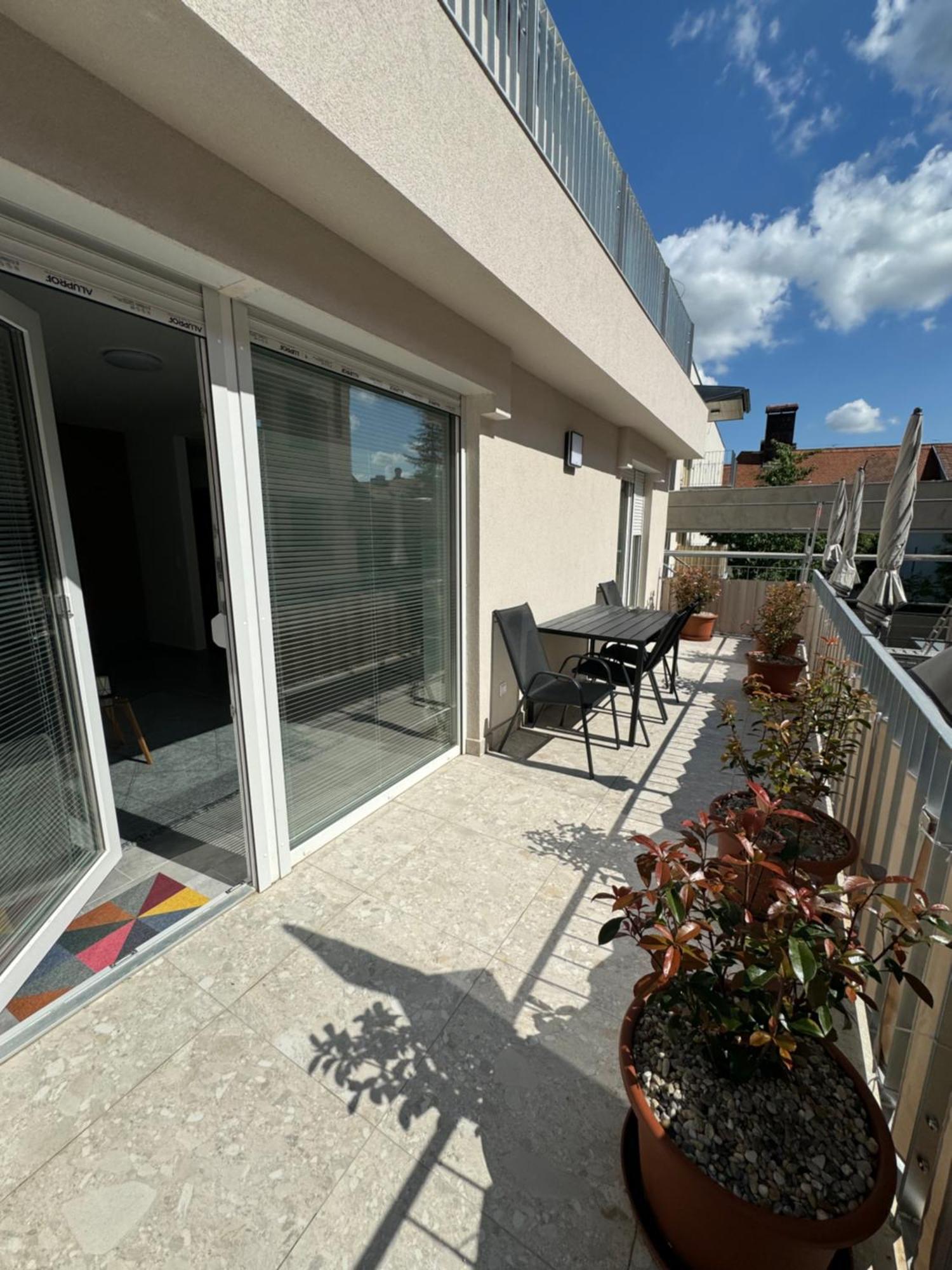 Hello 5C Apartman - Peçuy Dış mekan fotoğraf